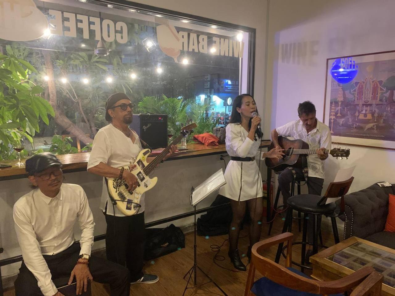 Suite Home Boutique Hotel Phnom Penh Ngoại thất bức ảnh